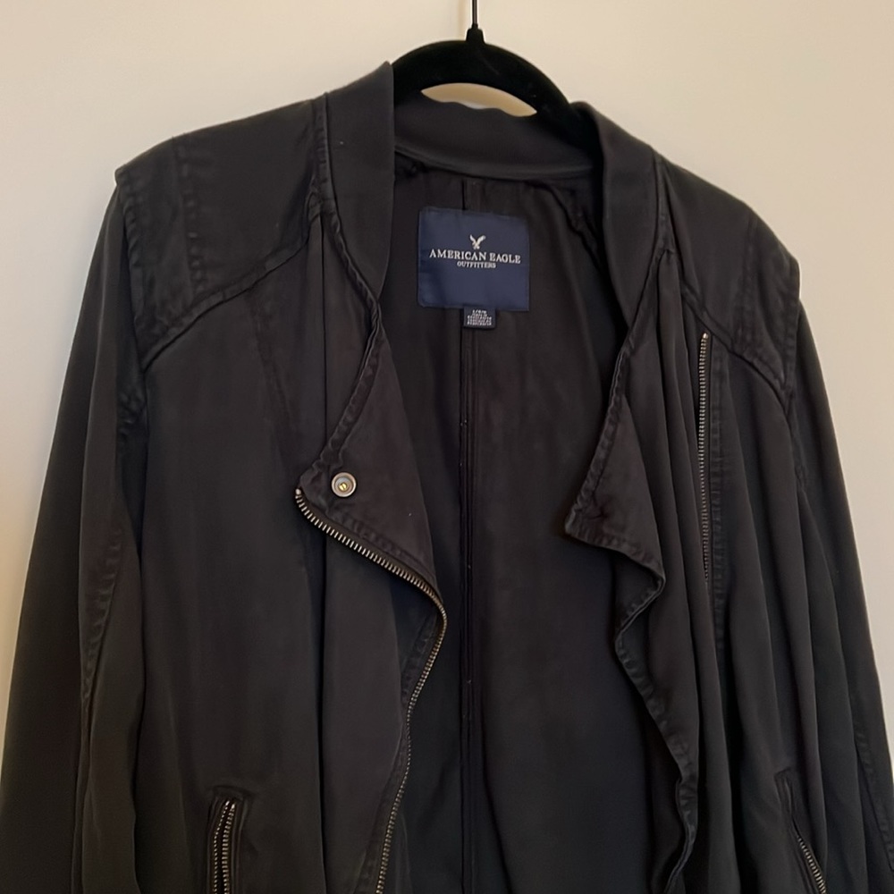 American Eagle Black Jacket - Picture 2 of 3